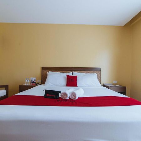 Reddoorz Premium Near Health Centrum Banica Roxas City Buitenkant foto