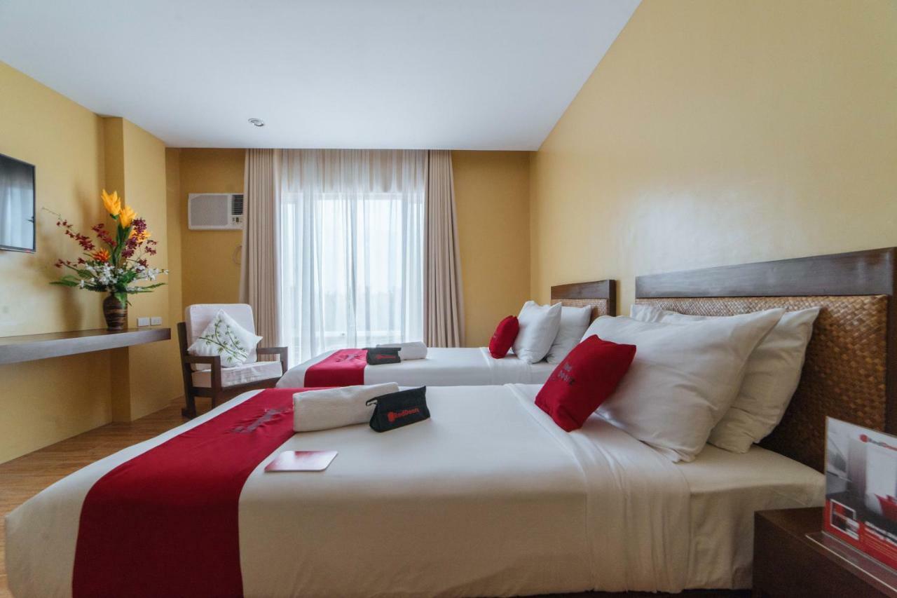 Reddoorz Premium Near Health Centrum Banica Roxas City Buitenkant foto
