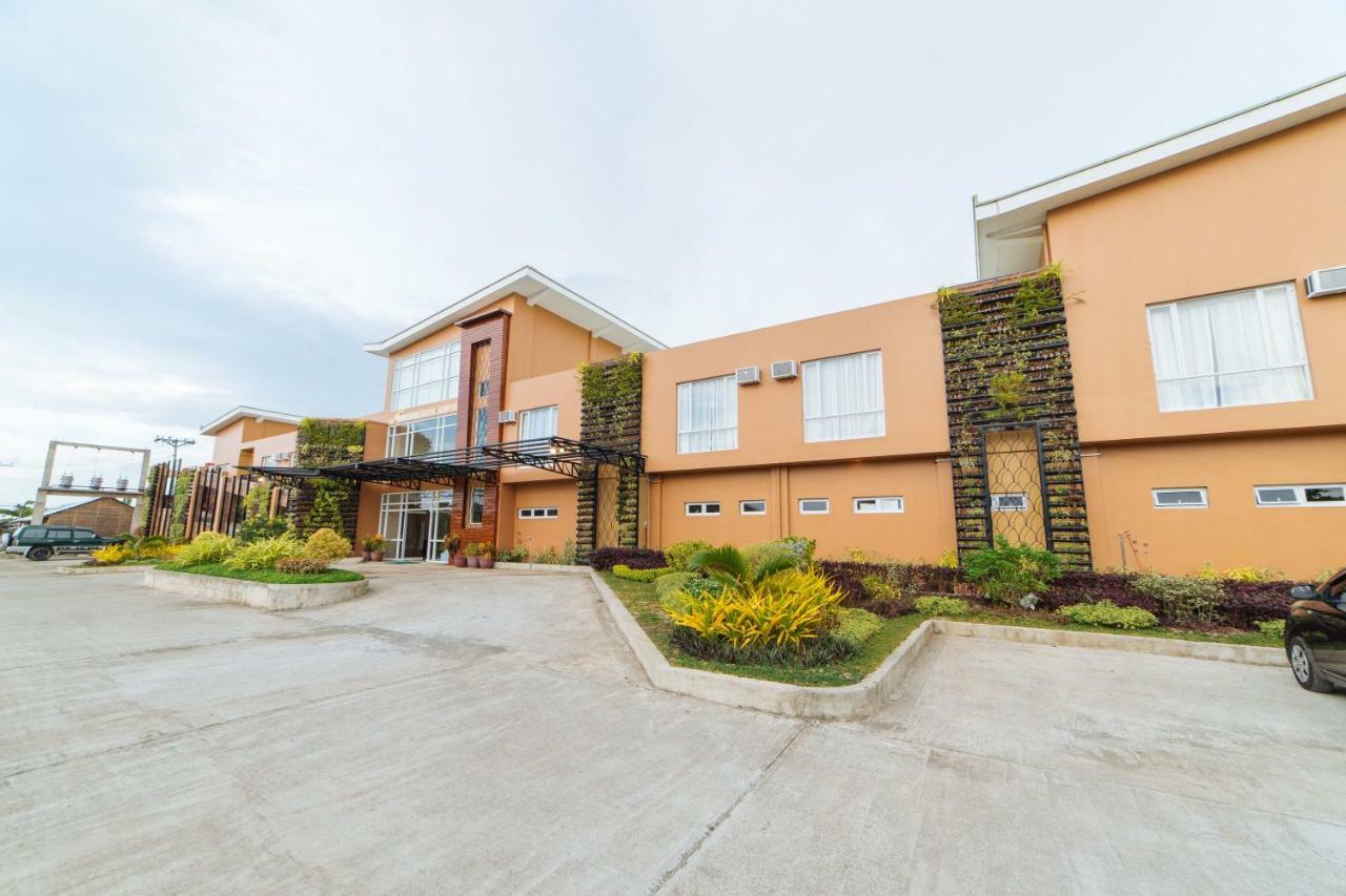 Reddoorz Premium Near Health Centrum Banica Roxas City Buitenkant foto