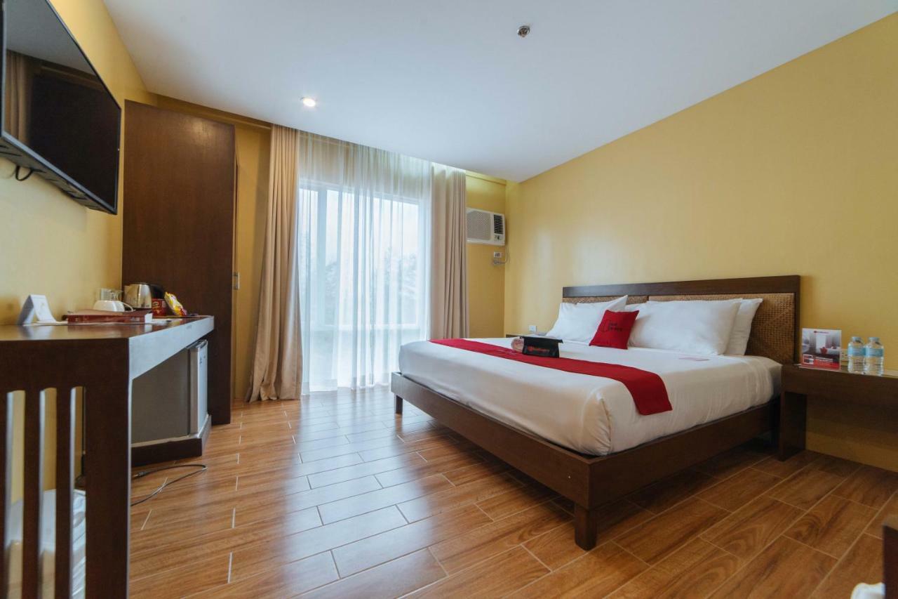 Reddoorz Premium Near Health Centrum Banica Roxas City Buitenkant foto