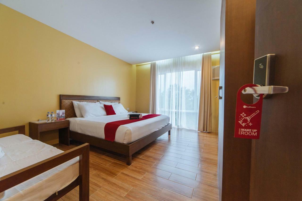 Reddoorz Premium Near Health Centrum Banica Roxas City Buitenkant foto