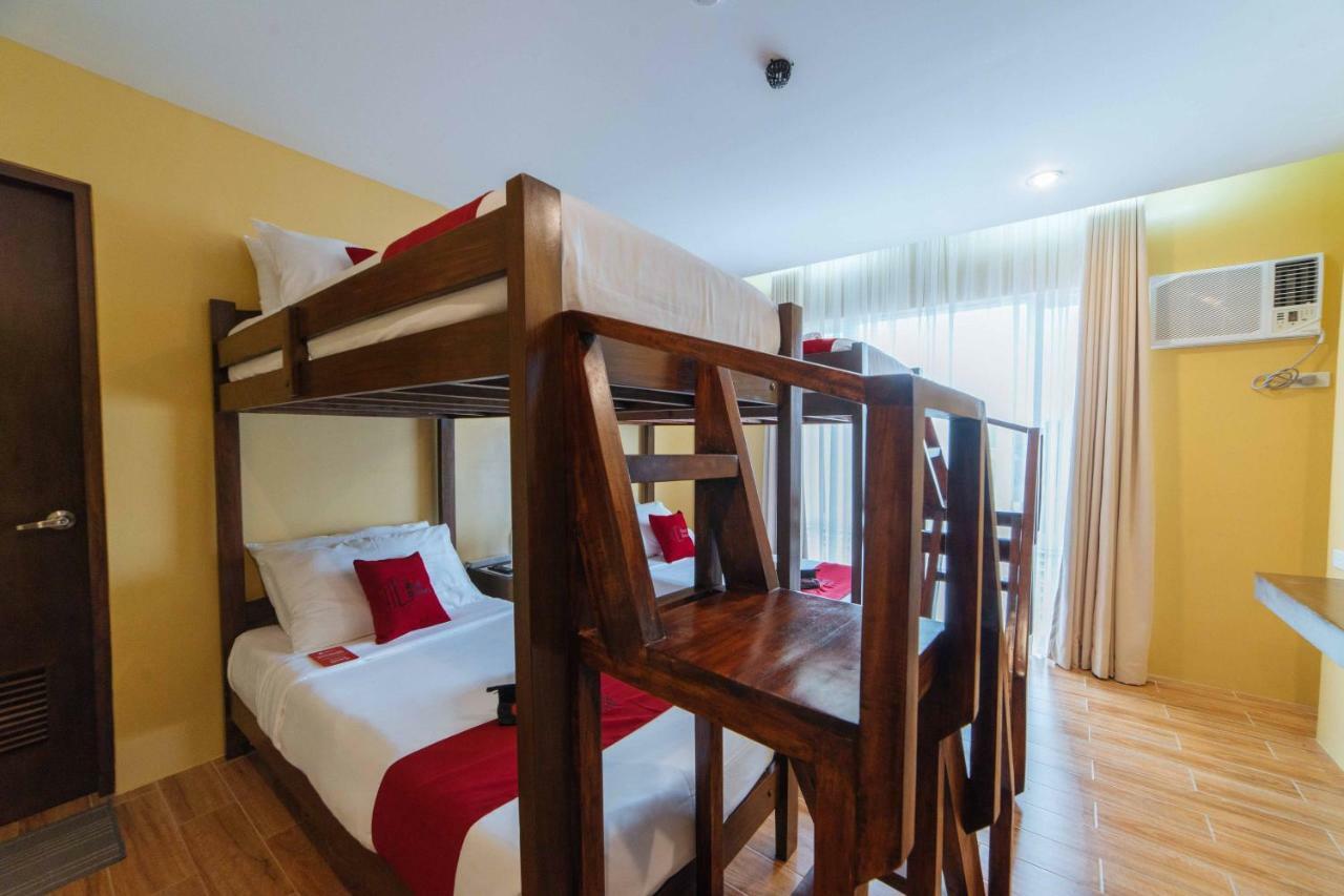 Reddoorz Premium Near Health Centrum Banica Roxas City Buitenkant foto